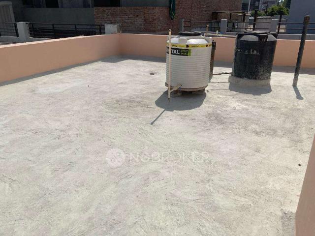 Property for rent in Hariana