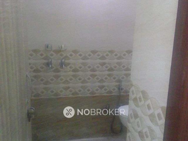 Property for rent in Hariana