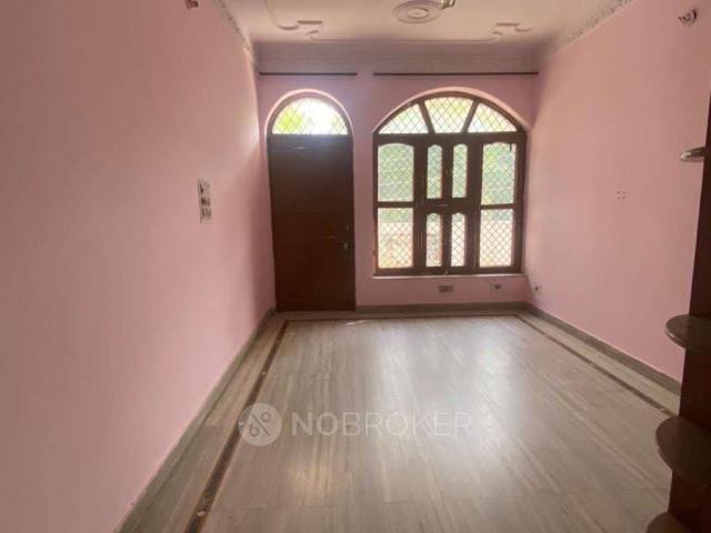 Property for rent in Hariana