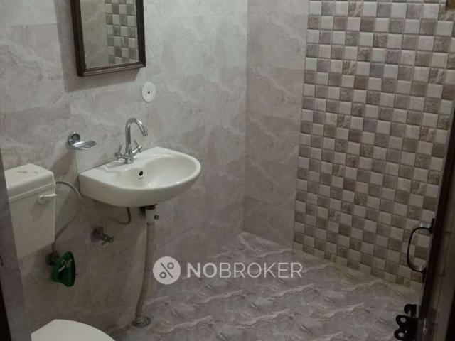 Property for rent in Hariana
