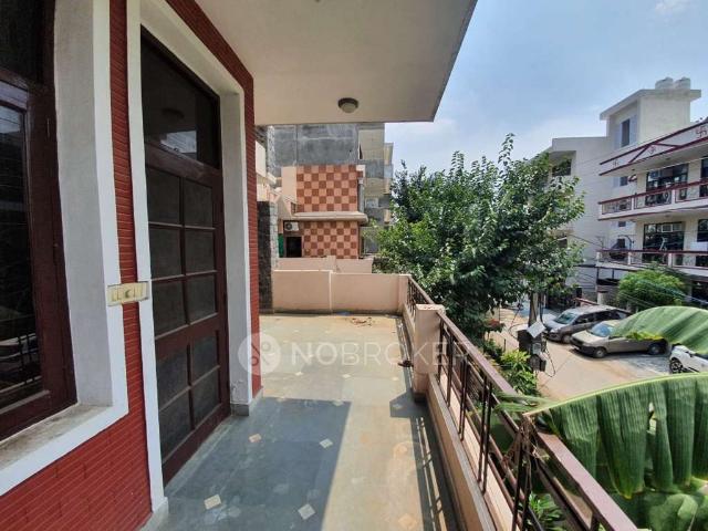 Property for rent in Hariana