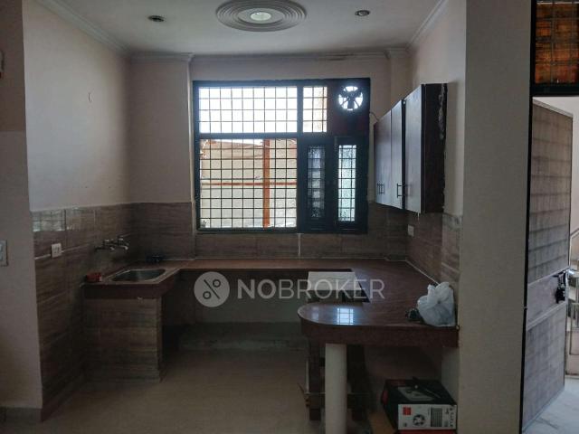 Property for rent in Hariana
