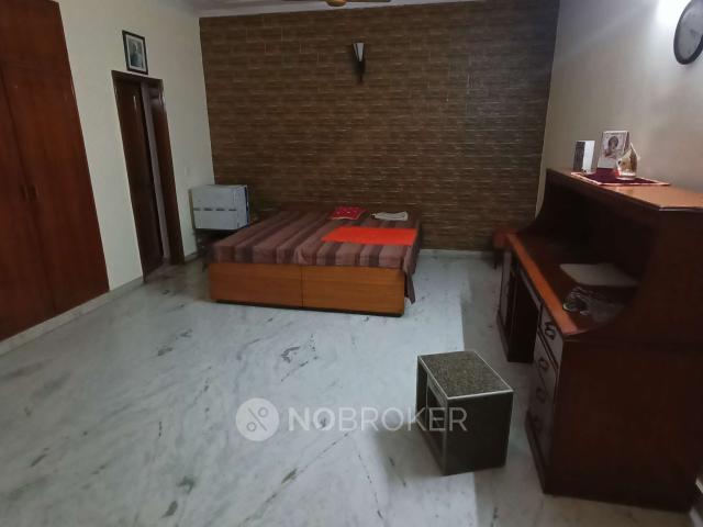Property for rent in Hariana