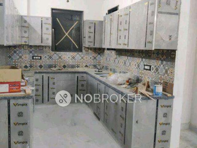 Property for rent in Hariana
