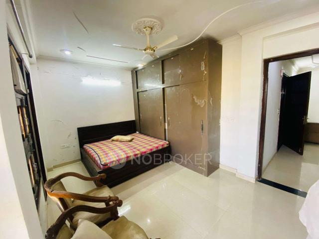 Property for rent in Hariana