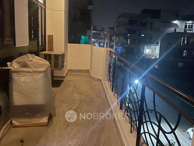 Property for rent in Hariana