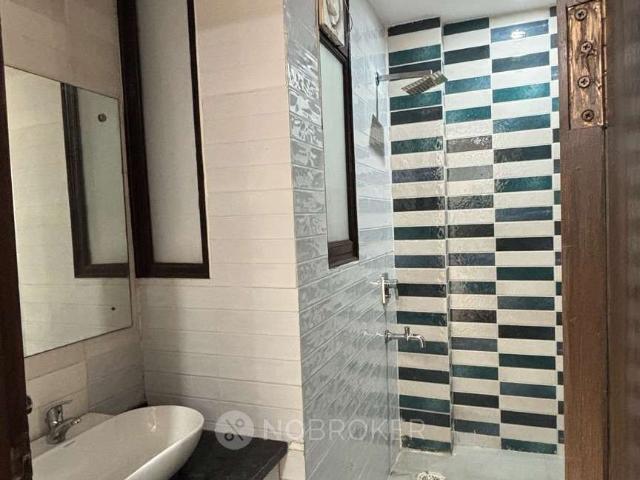 Property for rent in C Block Sushant Lok 1, Gurugram