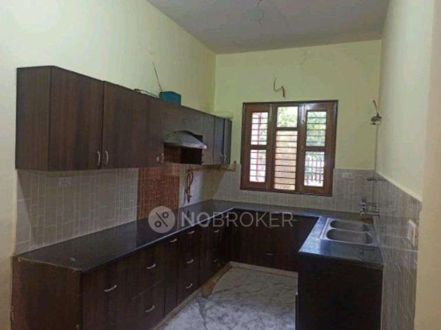 Property for rent in Hariana