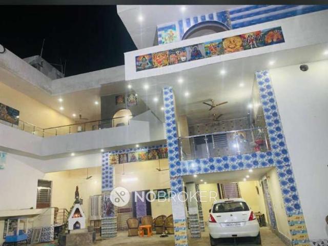 Property for rent in Hariana