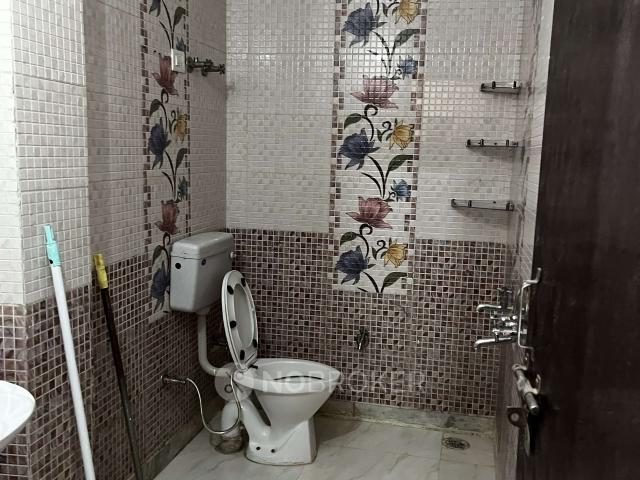 Property for rent in Hariana