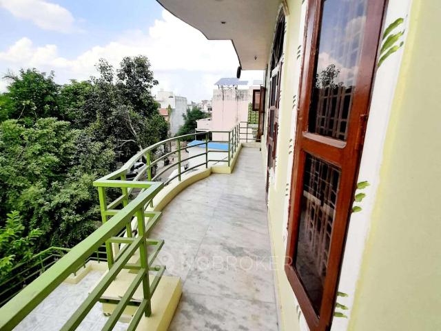 Property for rent in Sector 5, Gurugram