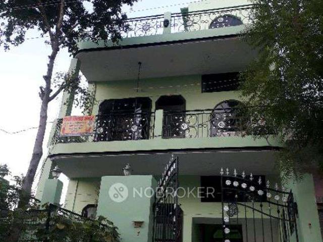 Property for rent in Hariana