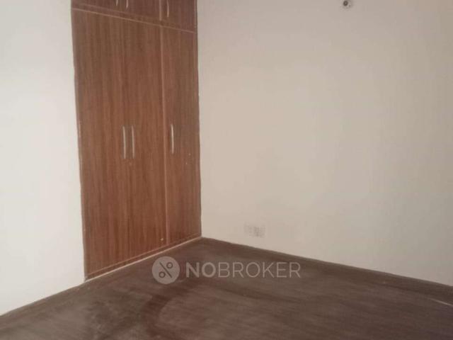 Property for rent in Hariana