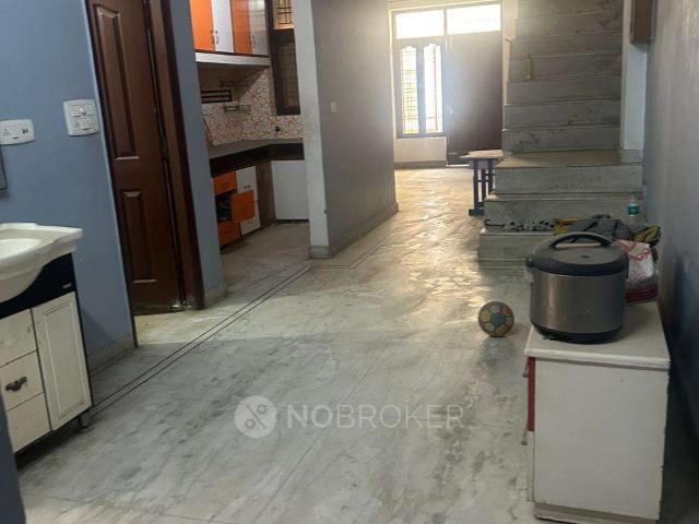 Property for rent in Hariana