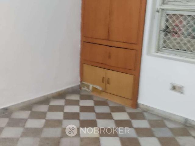 Property for rent in Sector 8, Faridabad