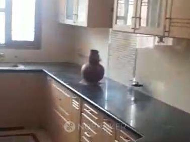 Property for rent in Hariana