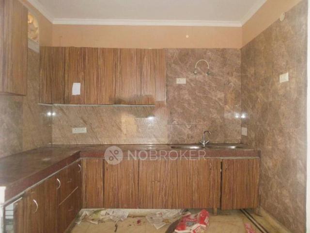 Property for rent in Hariana