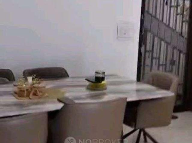 Property for rent in Hariana