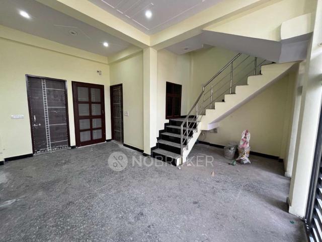 Property for rent in Hariana