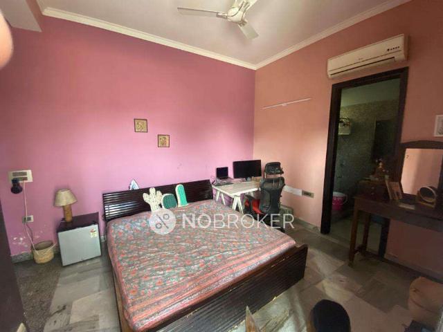 Property for rent in Hariana