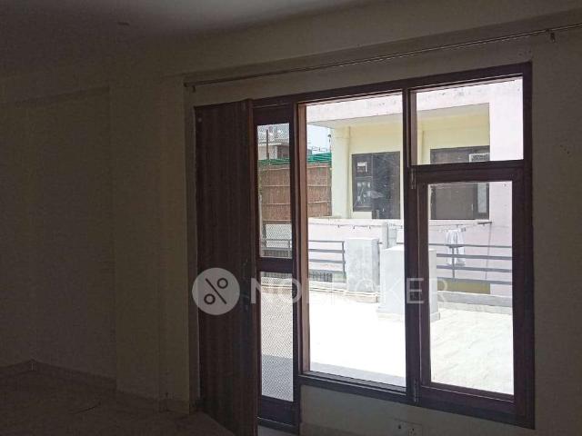 Property for rent in Hariana