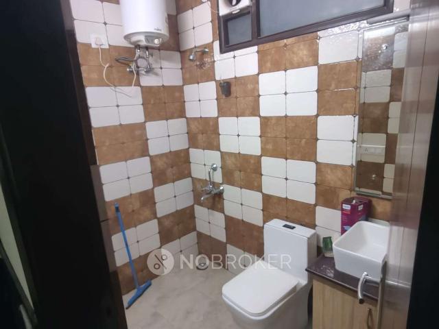 Property for rent in Hariana
