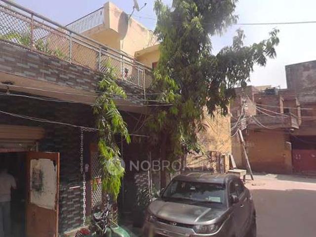 Property for rent in West Delhi, Deri