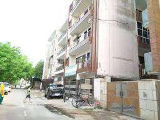 Property for rent in Deri