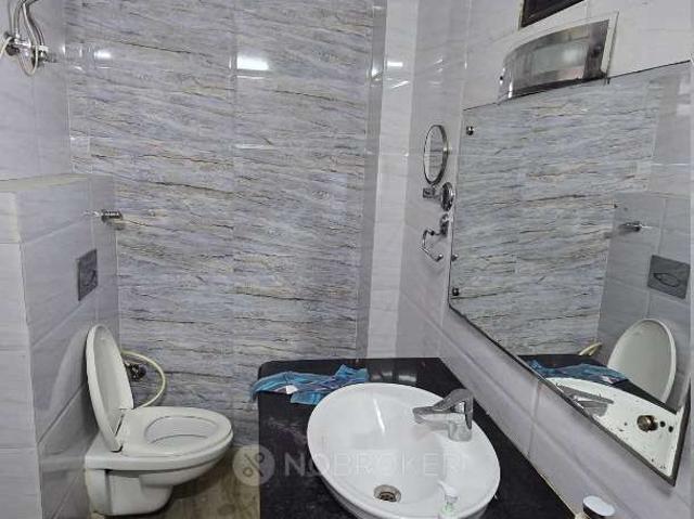 Property for rent in North West Delhi, Deri
