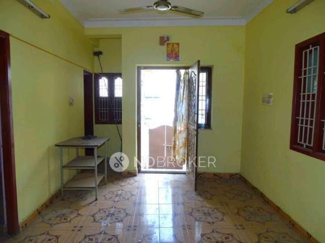 House for sale in Anakaputhur, Tharapakkam