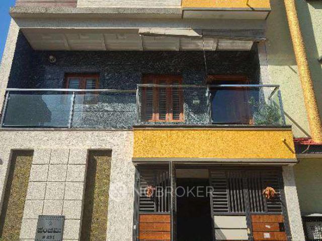 House for sale in Bangalore South, Cox Town - Bangalore