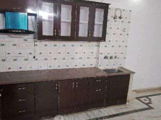 House for sale in West Delhi, Deri