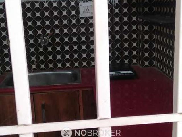 House for sale in South West Delhi, Deri
