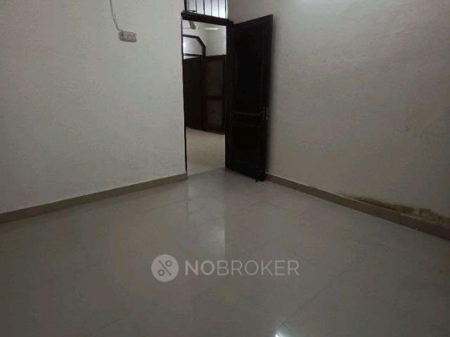 House for sale in Deri