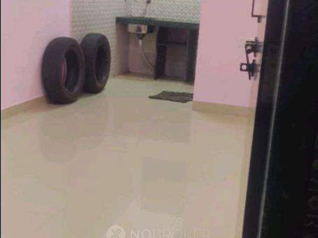 House for sale in Nagari Niwara Colony, Mumbai Suburban District