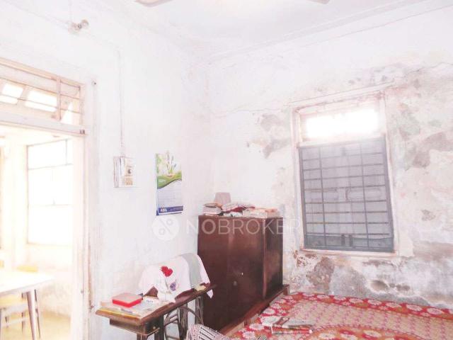 House for sale in Goregaon West, Mumbai Suburban District
