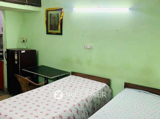House for sale in Deri
