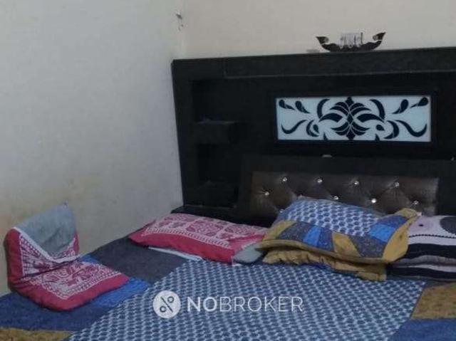 House for sale in West Delhi, Deri
