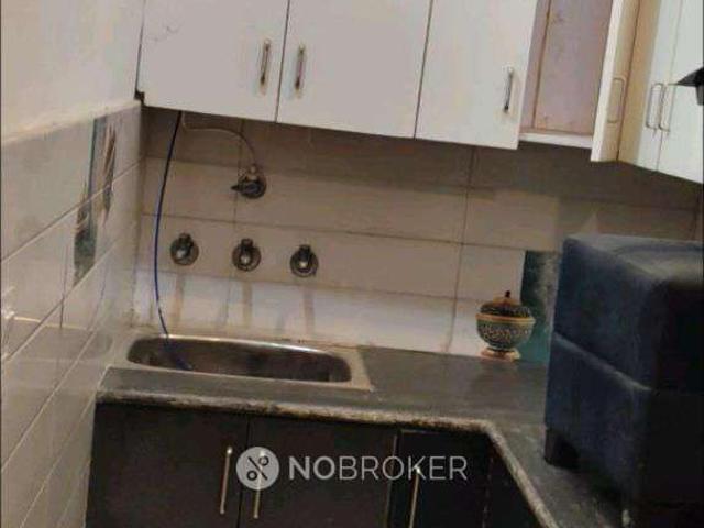 House for sale in West Delhi, Deri