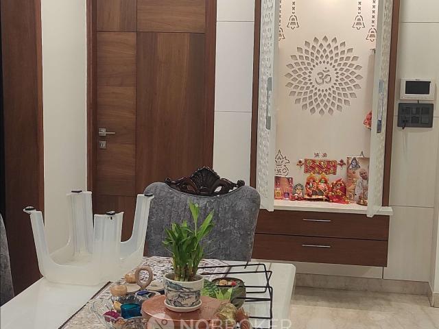 House for sale in South Delhi, Deri
