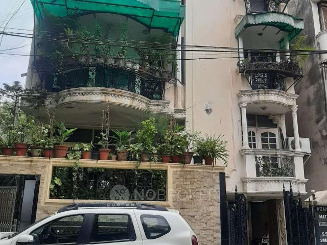 House for sale in South Delhi, Deri