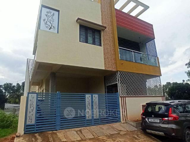House for sale in Bangalore North, Cox Town - Bangalore