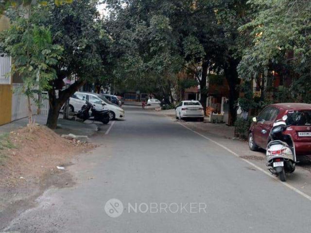 House for sale in Bangalore South, Cox Town - Bangalore
