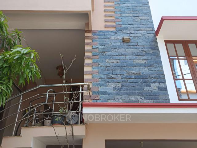 House for sale in Bangalore East, Cox Town - Bangalore