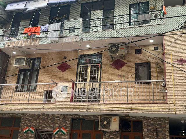 House for sale in Deri