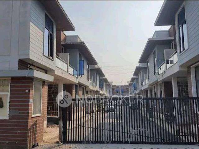 House for sale in Bahlolpur, Arunachal Pradesh