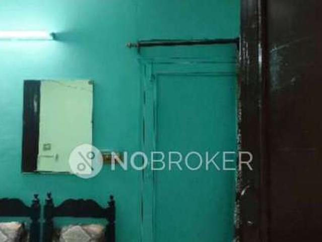 House for sale in Deri
