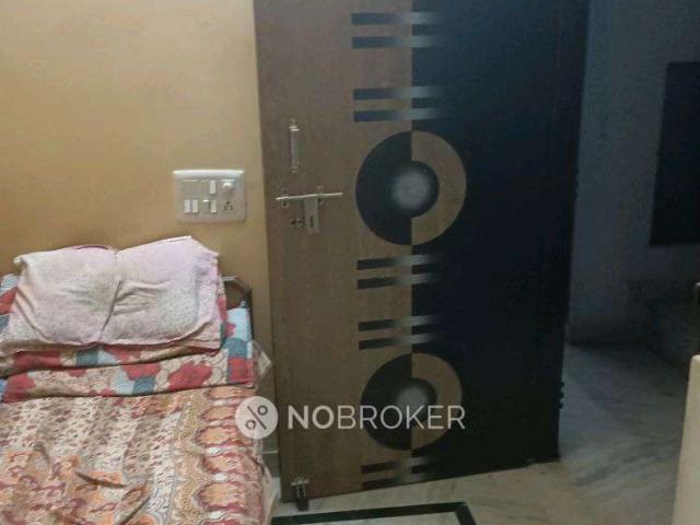 House for sale in Deri