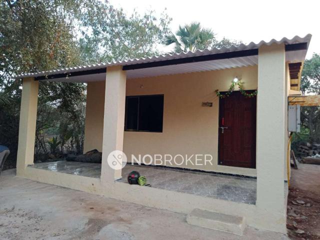 House for sale in Marve, Manori