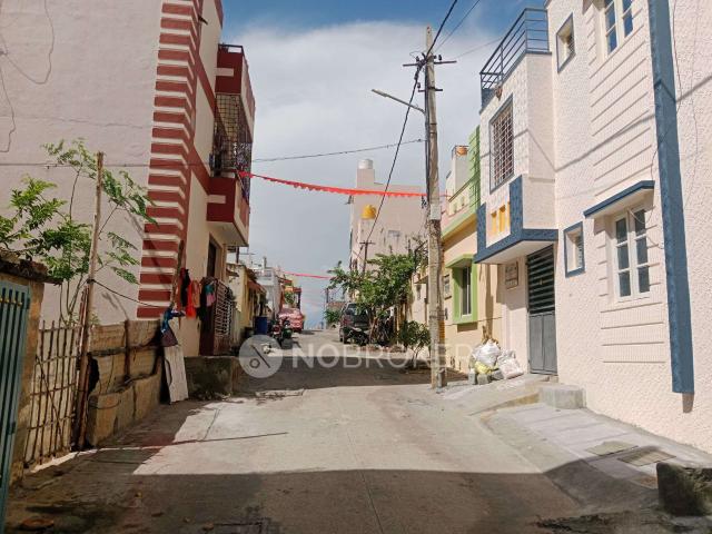 House for sale in Bangalore South, Cox Town - Bangalore